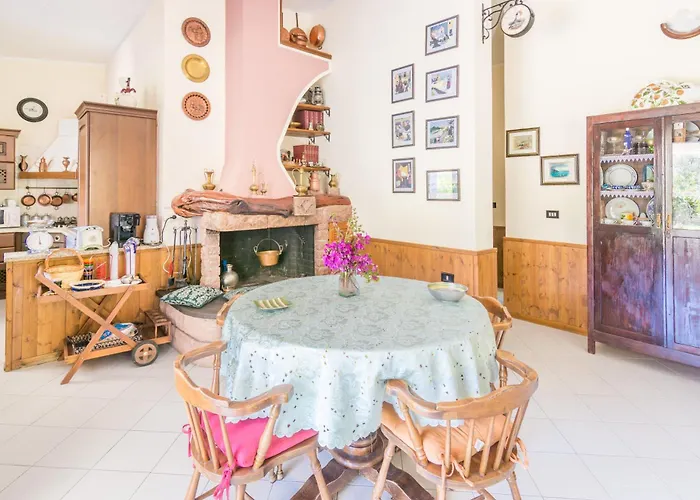 Lilla - A Willa Solanas (Cagliari)